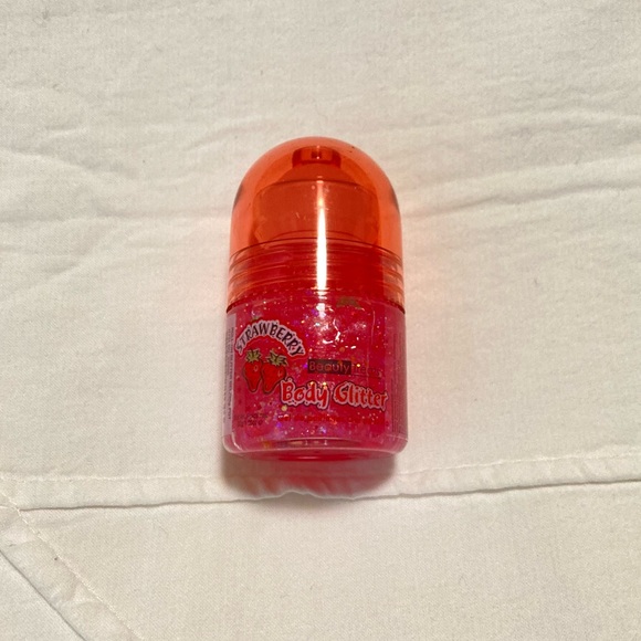 *HP* Beauty Treats Roll On Body Glitter Scented Large 90’s - Picture 7 of 8